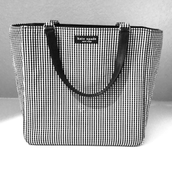 Kate Spade Purse - Picture 1 of 6